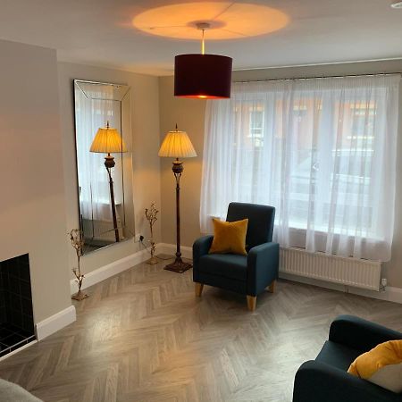 City Break Plush Pad, Walking Distance To City Centre Belfast Bagian luar foto