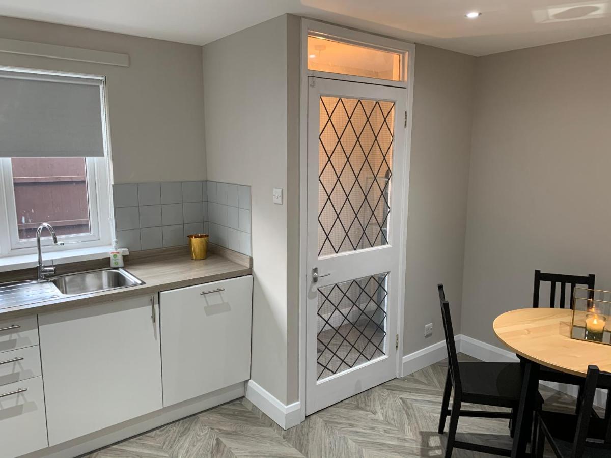 City Break Plush Pad, Walking Distance To City Centre Belfast Bagian luar foto