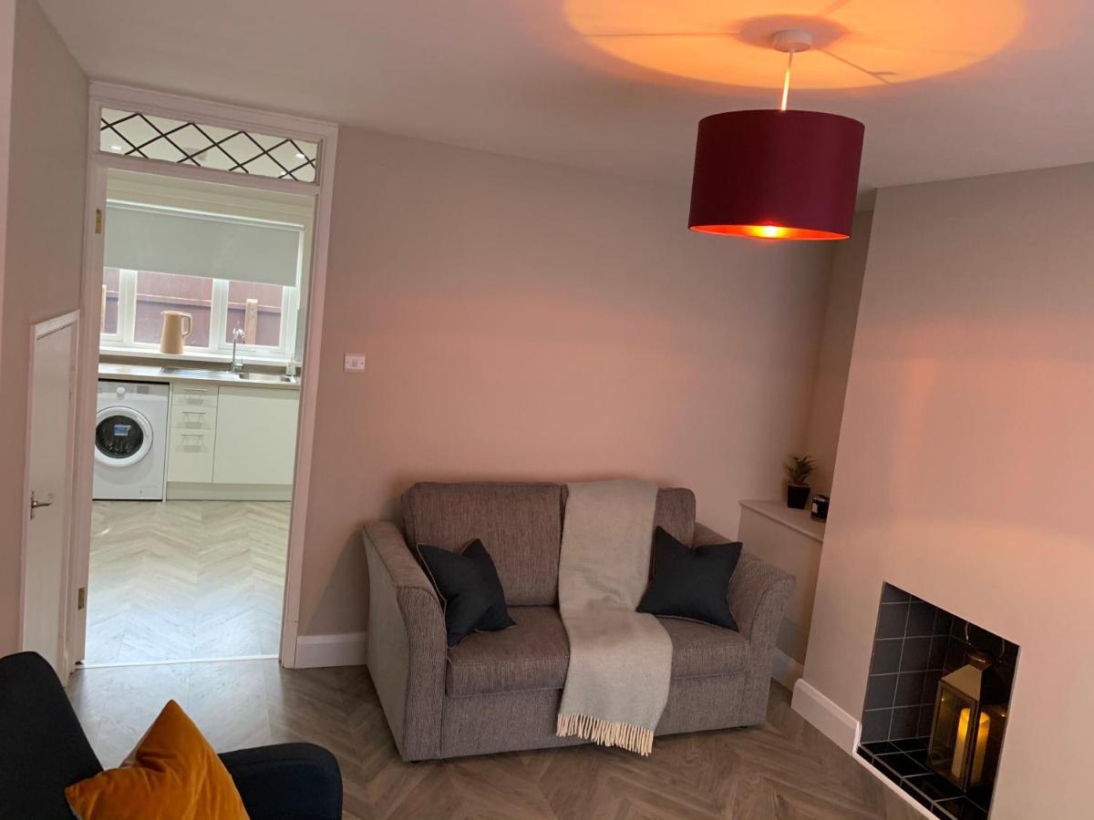 City Break Plush Pad, Walking Distance To City Centre Belfast Bagian luar foto