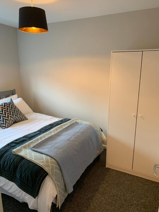 City Break Plush Pad, Walking Distance To City Centre Belfast Bagian luar foto