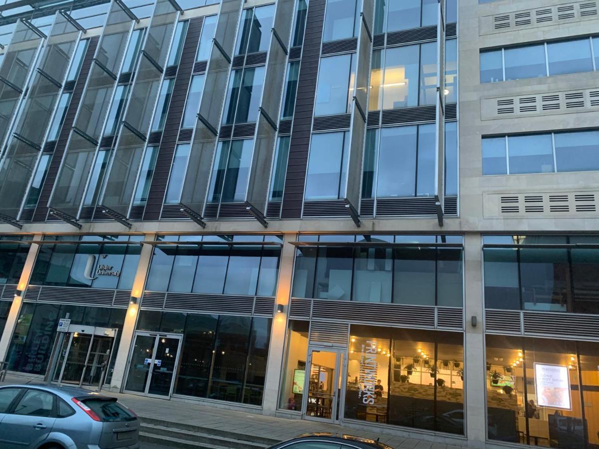 City Break Plush Pad, Walking Distance To City Centre Belfast Bagian luar foto